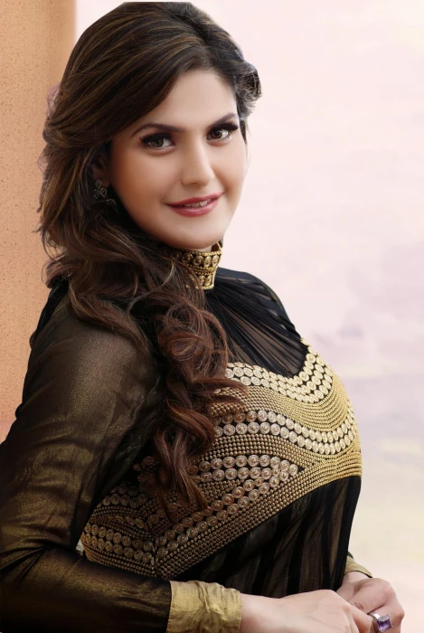 Zareen Khan model women looking at viewer smiling face 24