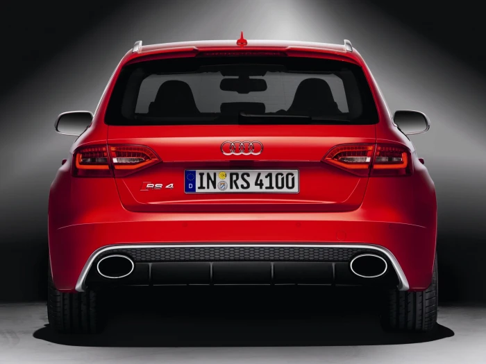 audi avant 2k