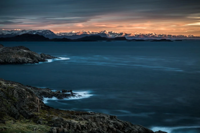 blue beach wallpaper landscape mountain scenics nature sky 2k