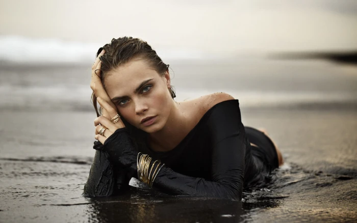 Cara Delevingne model brunette wet clothing body beach 2k