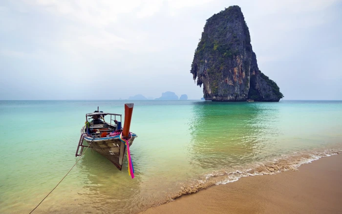 Phra Nang Beach Krabi Ocean With Turquoise Green Water Sandy Boat Rock In The Sea Wallpaper For Desktop 2k