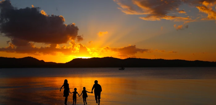 sunset family vacation beach families children human 2k