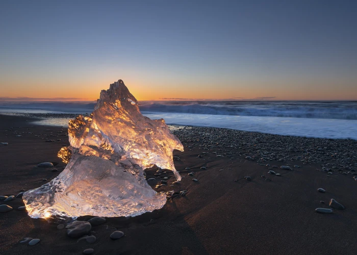 grey stonny beach sunset iceland Icy Flames Jokulsarlon Iceland