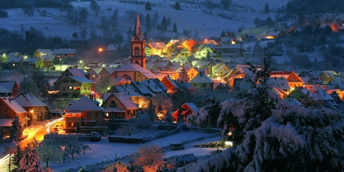 houses in village wallpaper landscape nature winter snow 2k