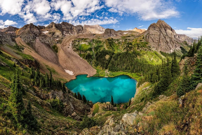 lake in middle of valley blue Grandeur landscape