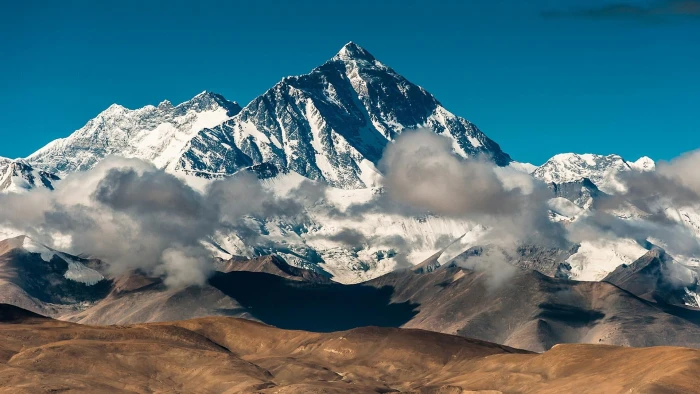 The Mighty Mount Everest mountain cloud snow bare nature and landscapes 2k