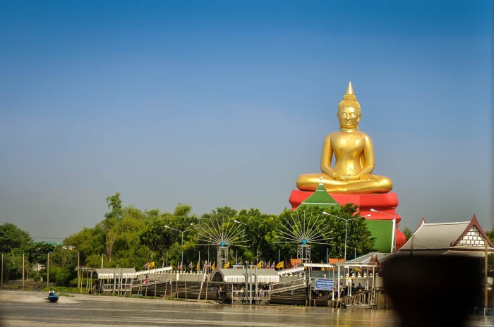 Buddha Statue Near the Beach religion buddhism background 2k