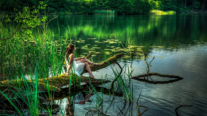 Summer the lake stakes girl's photo beauty scenery 2k