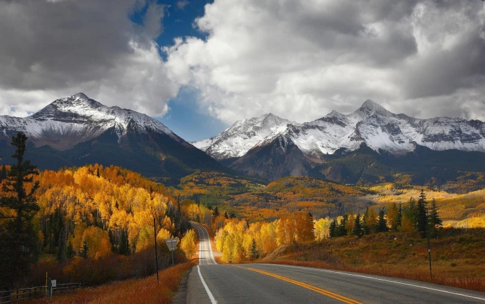 gray road grey during day time landscape nature mountains 2k