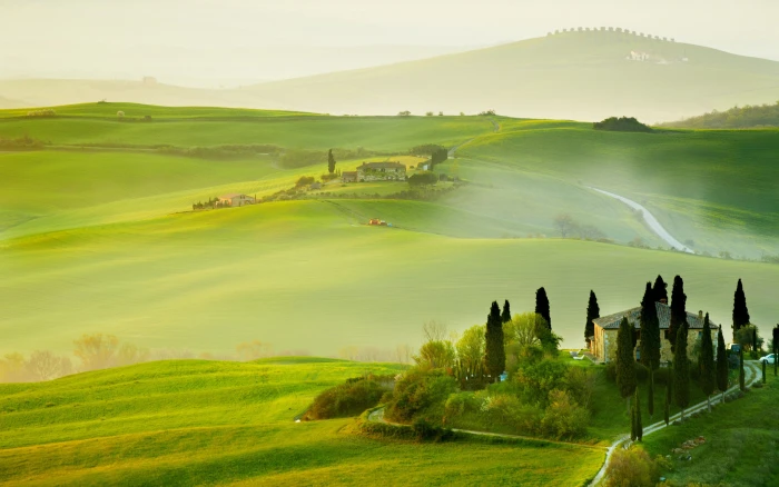 Italy Tuscany nature summer countryside house green beautiful landscape 2k
