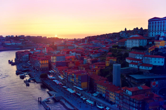 Sunset Porto Old Town From Bridge Northern Portugal city 2k