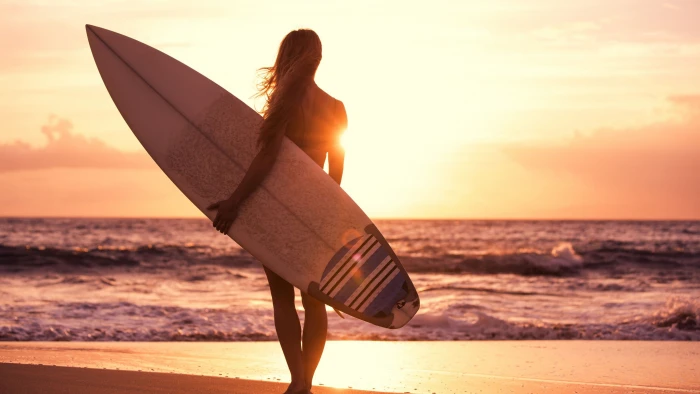 Surfing girl beach sun sea 2k 4k