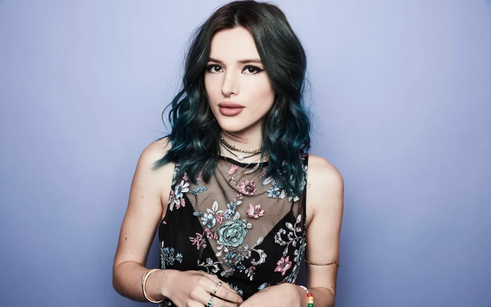 Bella Thorne one person studio shot front view looking at camera 2k