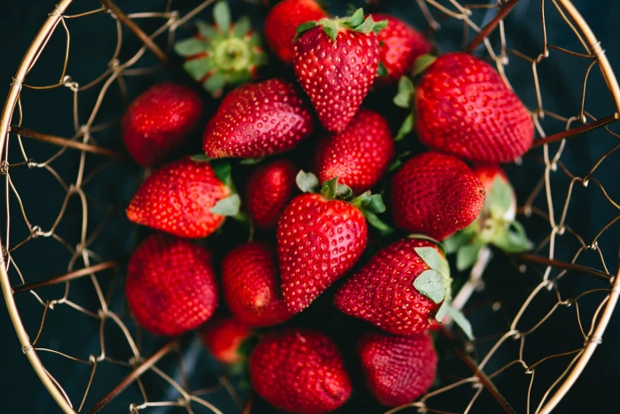 Fresh Strawberries fruits healthy red food freshness close up 2k