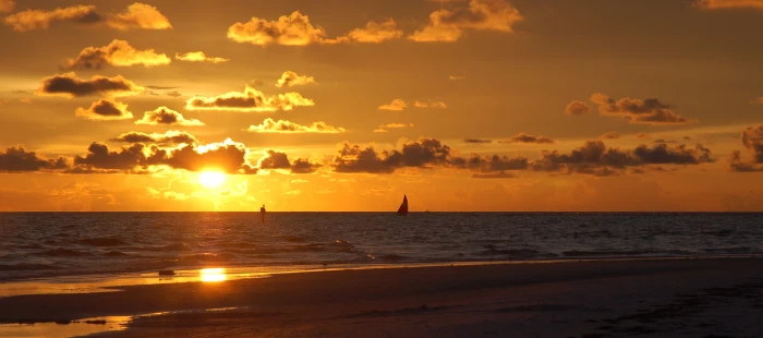 dawn on beach sunset siesta key florida sea coast orange sky 2k
