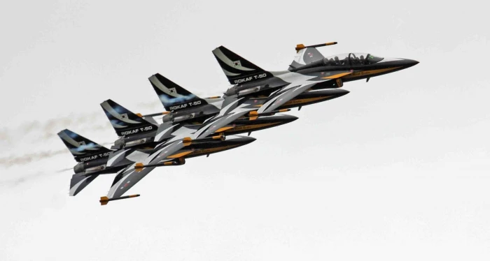 aerobatic air aircrafts black eagle eagles golden jets 2k