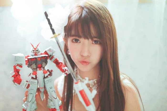 Yurisa Chan Korean model women portrait headshot one person 2k