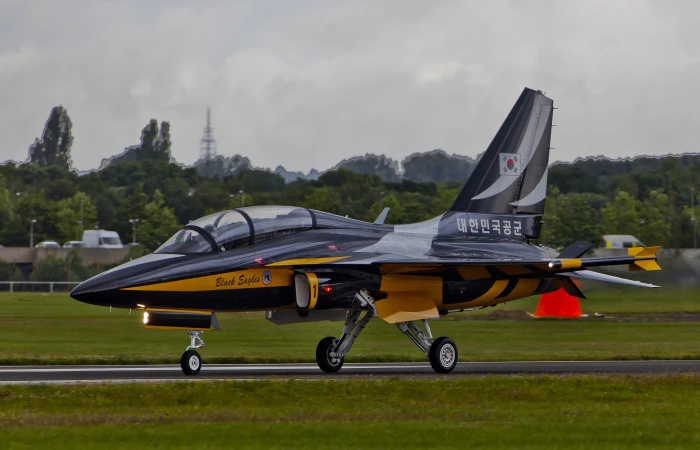 aerobatic air aircrafts black eagle eagles golden jets 2k