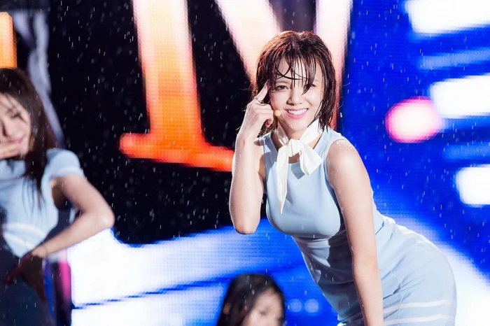 Jimin AOA Asian Korean Hani women emotion smiling happiness 2k