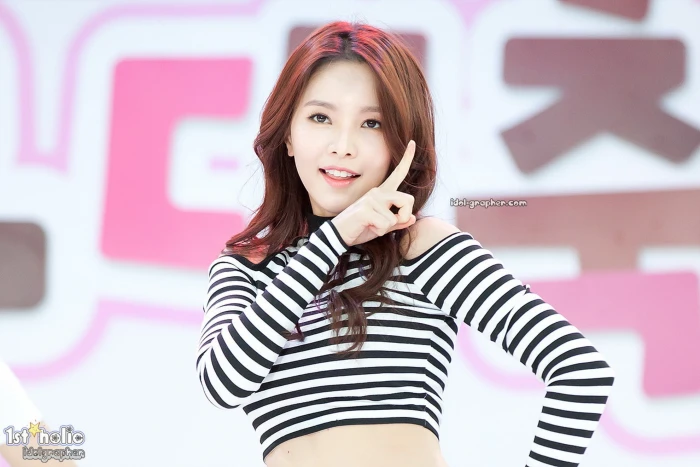 korean girl group 2k