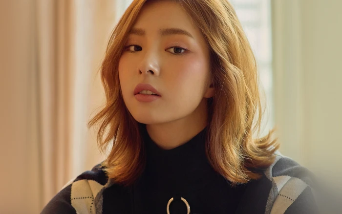 korean celebrity girl asian kpop portrait headshot one person 2k 4k