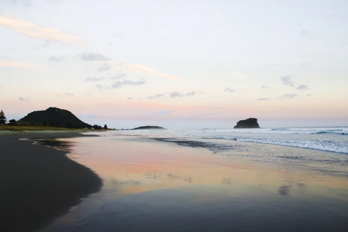 water ocean nature outdoors sea land shoreline bay of plenty 2k 4k 5k