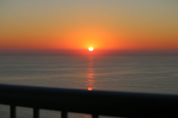 photo of golden hour Myrtle Beach SC sky Sun horizon sea 2k 4k 5k