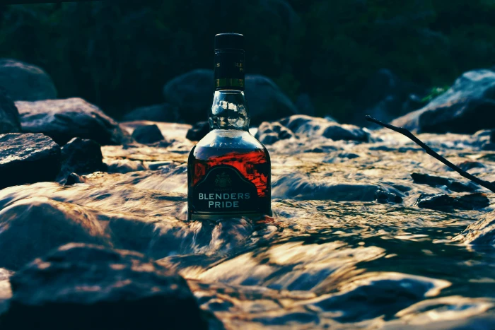 Blenders Pride bottle on river liquor alcohol beverage drink 2k 4k