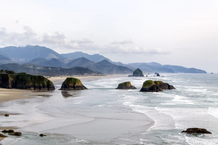 united states cannon beach landscape fog waves gloomy 2k 4k 5k