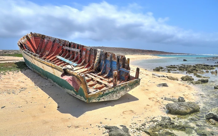Baby Beach Aruba nature boat sky water sea land cloud 2k