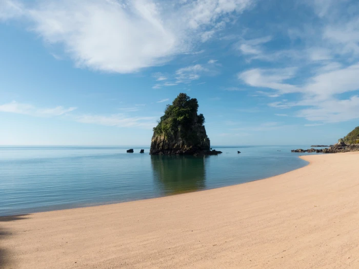 black apostle nature water beach sea sky land beauty in 2k 4k