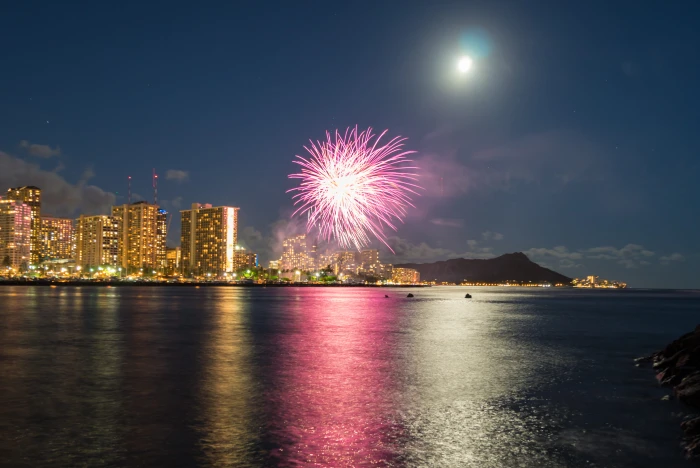 friday fireworks hawaii oahu honolulu diamond head ocean 2k 4k 5k