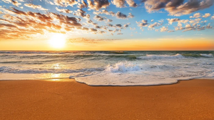summertime sand sandy beach wind wave sunlight cloud sky 2k 4k
