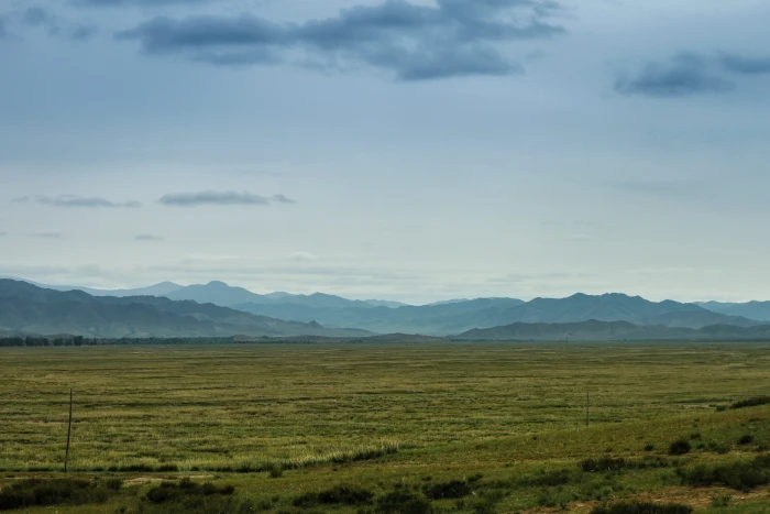 landspace minimal autumn mountains far away natura nature 2k 4k 5k