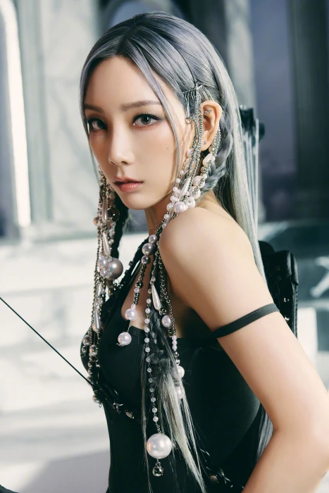 SNSD Taeyeon Kim model Korean women K pop gray eyes 2k