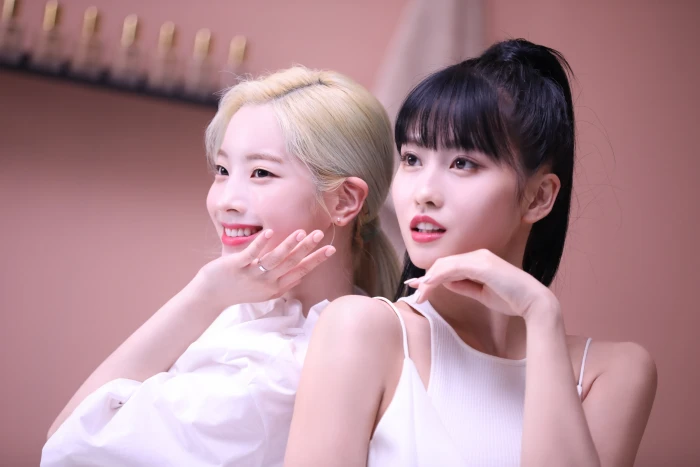 Twice twice momo dahyun K pop Asian korean women 58 2k 4k 5k