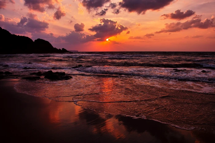 beach sunset sea waves water sand landscape 2k 4k