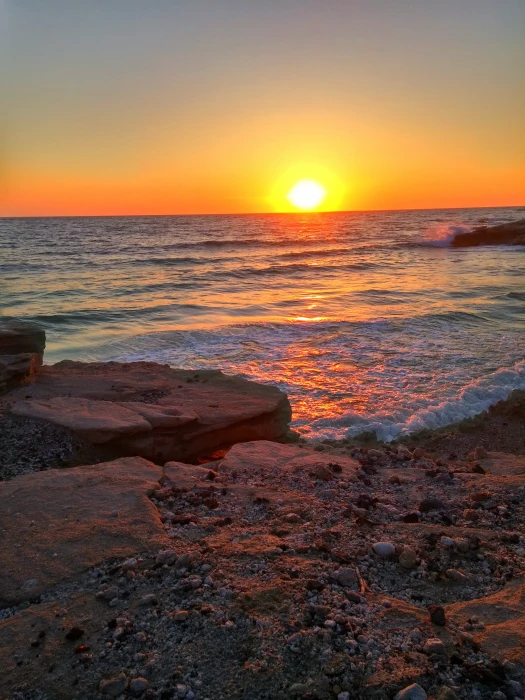 Greece sunset beach waves 2k