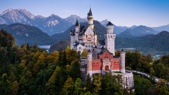 Neuschwanstein Castle Schloss landscape mountains 2k 4k