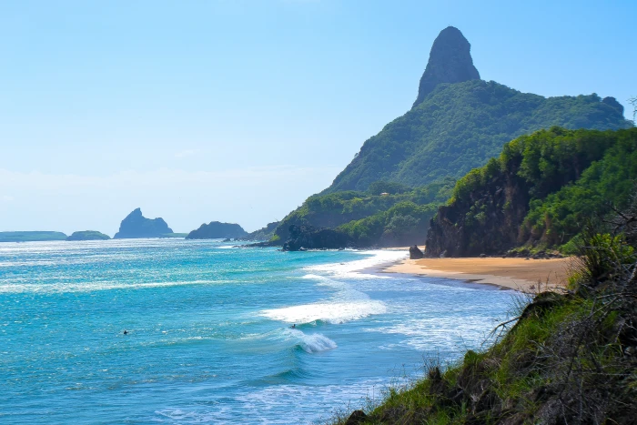 brazil fernando de noronha surfer green mountain trees 2k 4k 5k