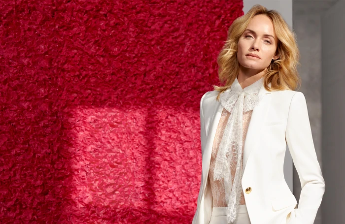 amber valletta celebrities hd one person standing 2k 4k 5k 8k