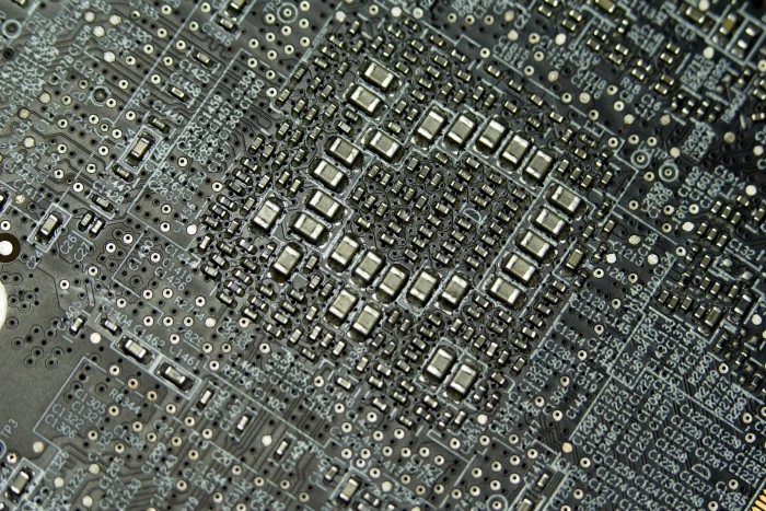 macro photography of motherboard pcb logicboard transistors 2k 4k 5k