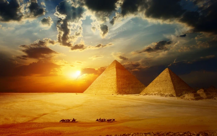 Egypt pyramids tourism sand landscape blur bokeh HDR travel 2k