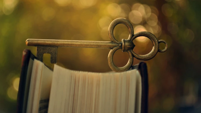 keys macro books bokeh 2k
