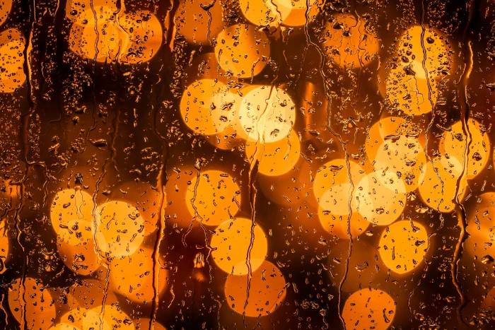 rain macro bokeh water on glass orange 2k 4k 5k