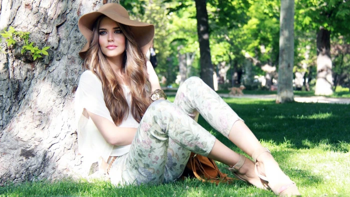 Women Hat Sitting Long Hair Trees Look Away Bokeh Clara Alonso High Heels 2k