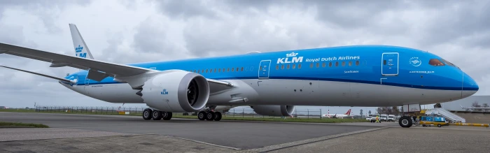 airplane aircraft Boeing multiple display dual widescreen dualmonitor dualscreen 2k 4k