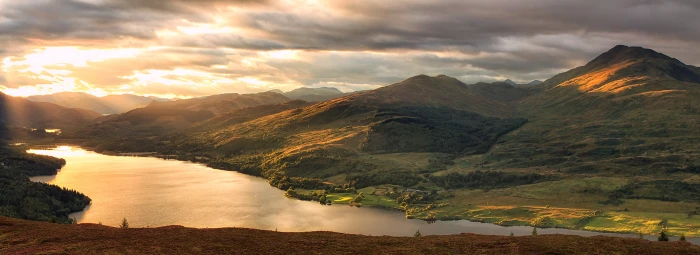 lake and green mountain Trossachs Scotland loch venachar Ben Ledi 2k 4k 5k 8k