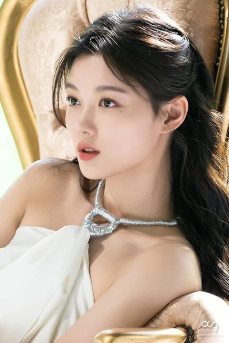 Kim Yoo Jung korean actress