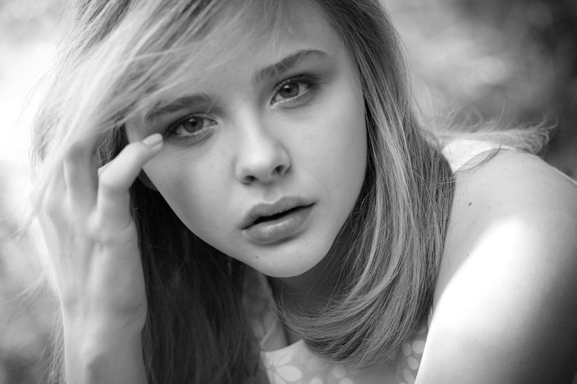 filtered chloe grace moretz actress hollywood 2k